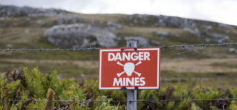 Minefield warning