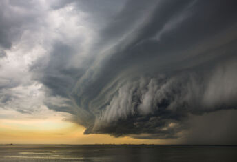 Super cell storm cloud above the ocean